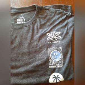 Smiley World Men's Tshirt short Sleeve Size L